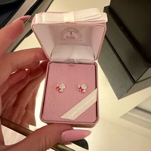 Swarovski Pink Crystal Minnie Mouse Disneyland exclusive  Earrings